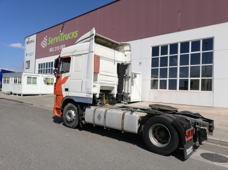 ENTREGAMOS TRACTORA DAF 105.460